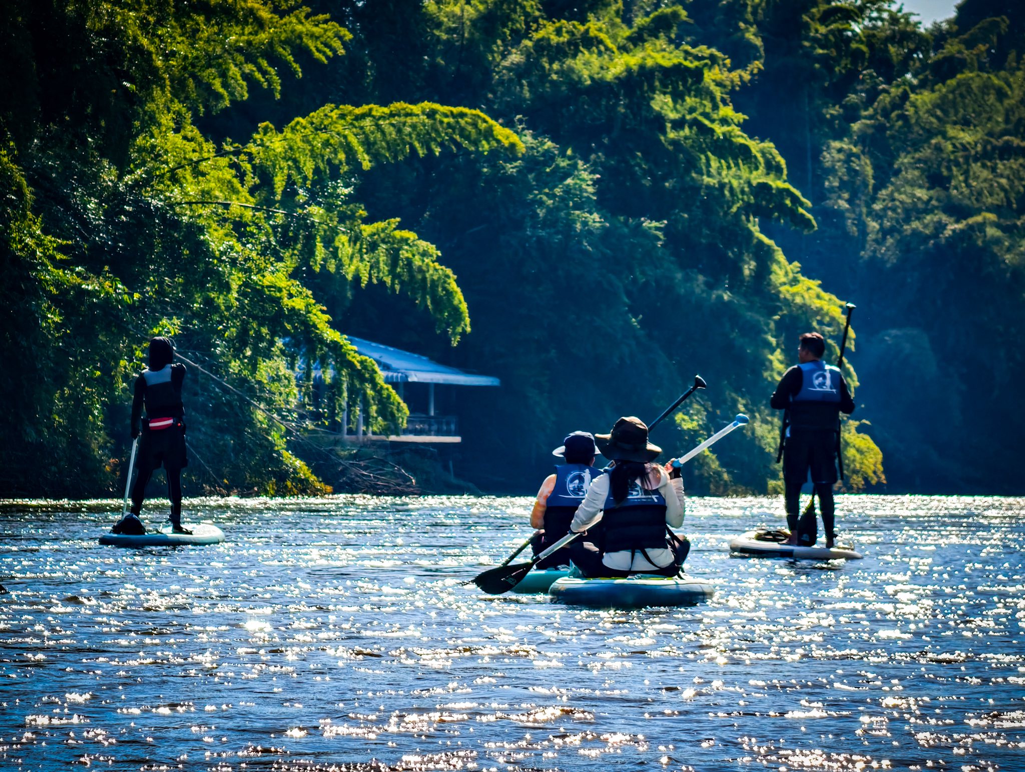 พายเรือยืน (Stand Up Paddle board) กาญจนบุรี