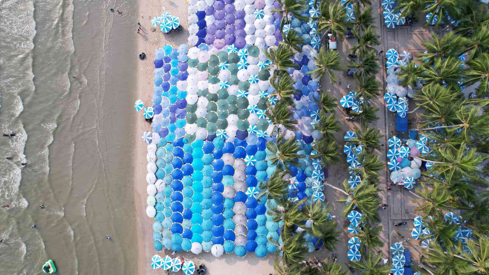 หาดบางแสน