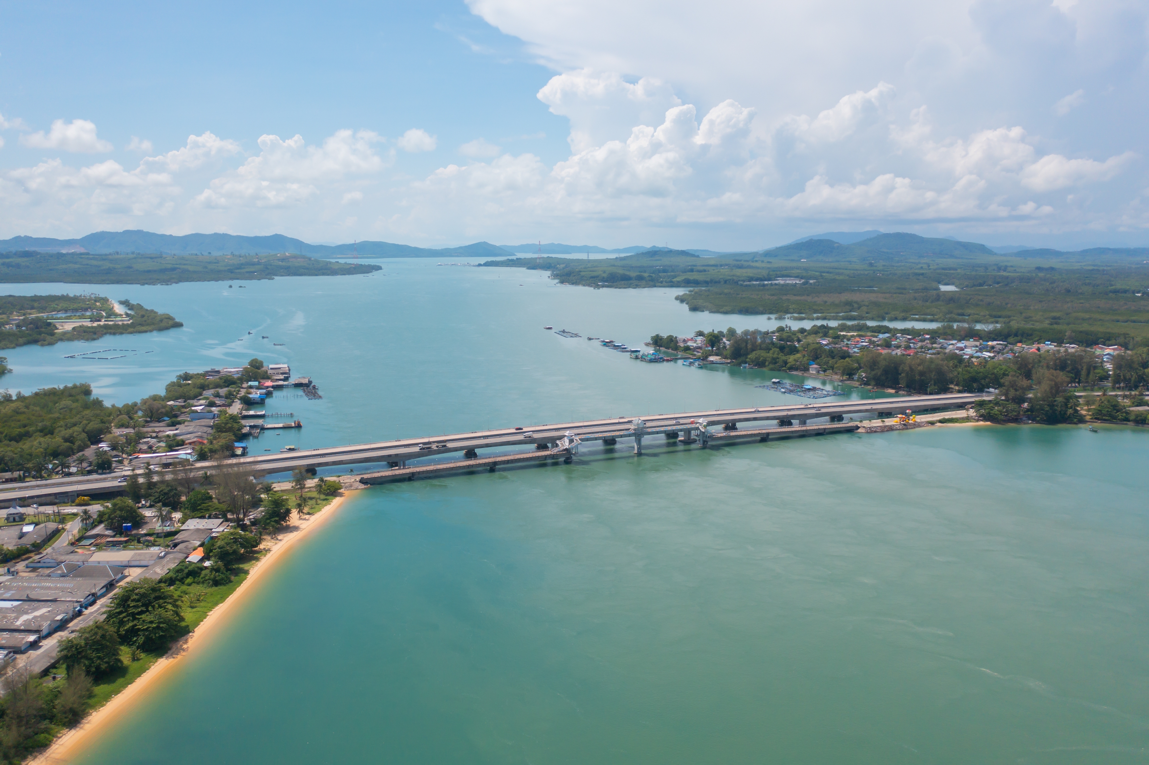 สะพานสารสิน · 3