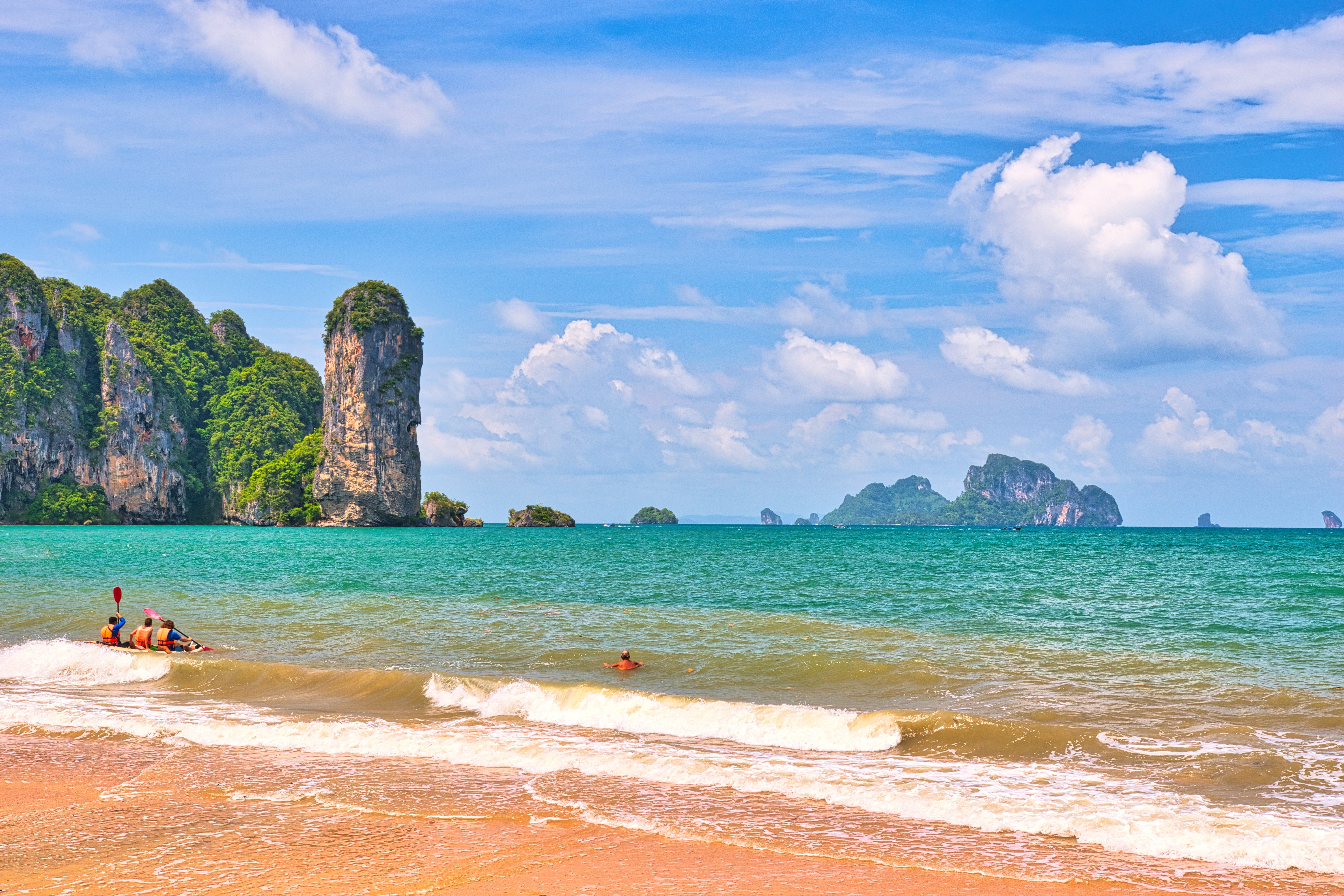 หาดอ่าวนาง · 3