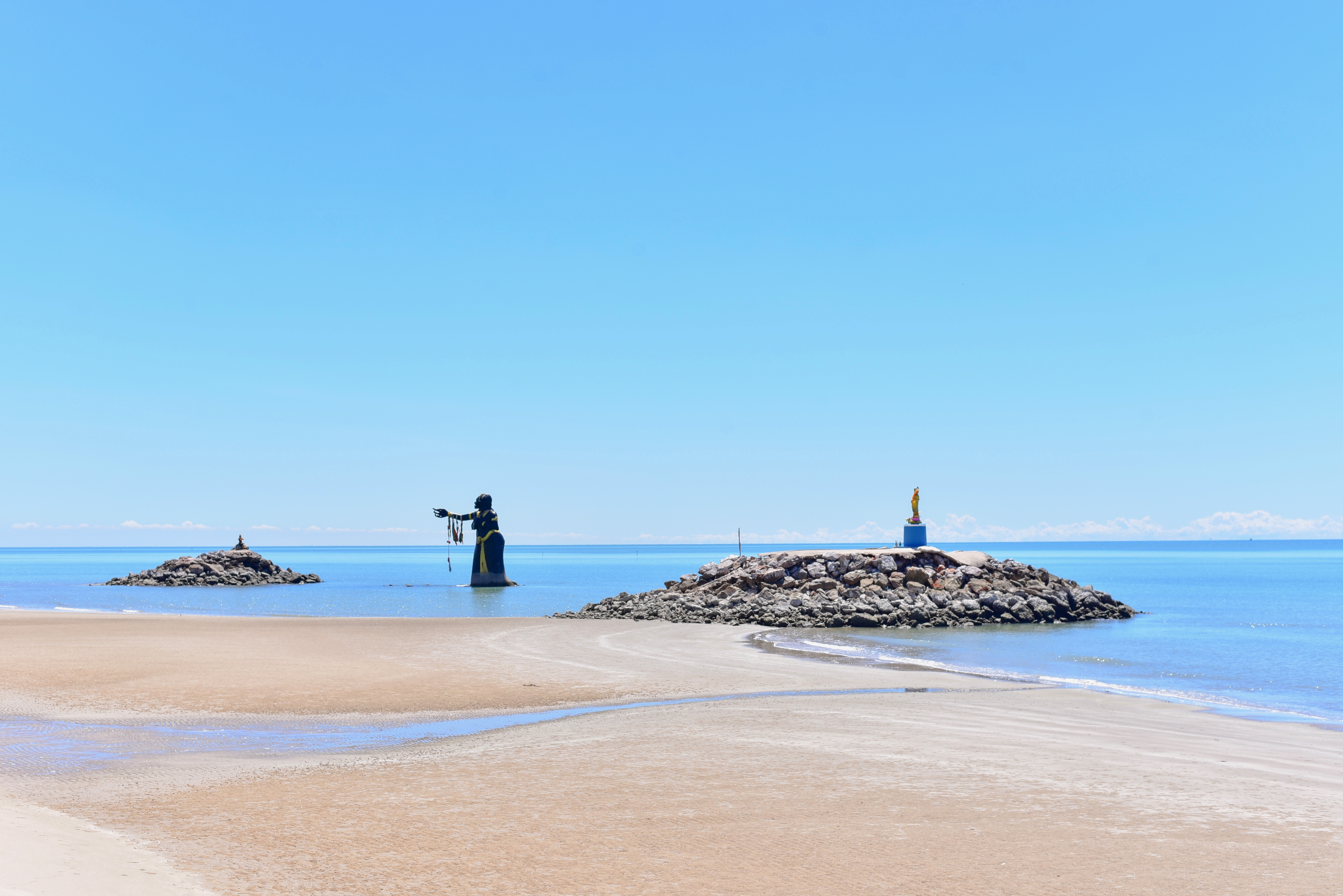 หาดปึกเตียน · 2