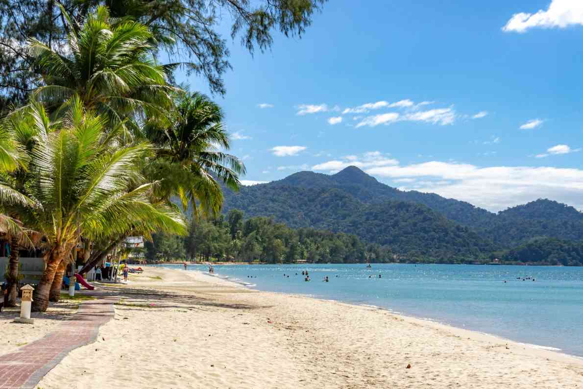 หาดคลองพร้าว–แหลมไชยเชษฐ์